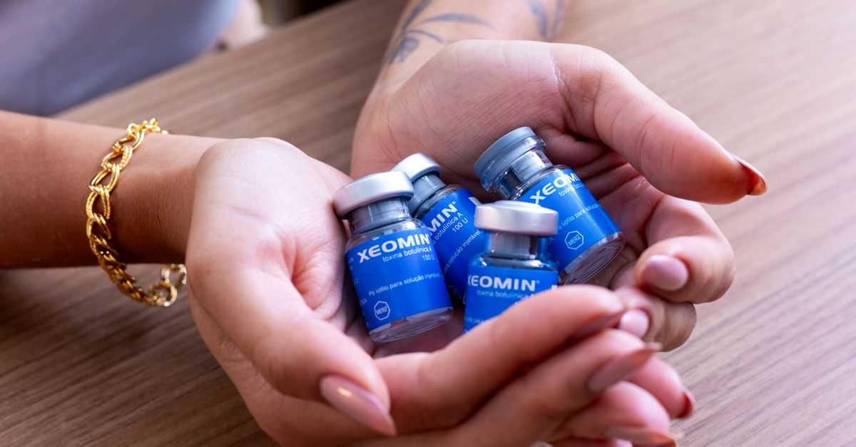 South Korea Targets 'Ozempic Face' With Fat-Transfer Protocol